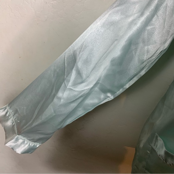 Vintage Jiashiyi Size Large Button Down Pajama Top Embroidered Blue Pink Flowers - Picture 5 of 7